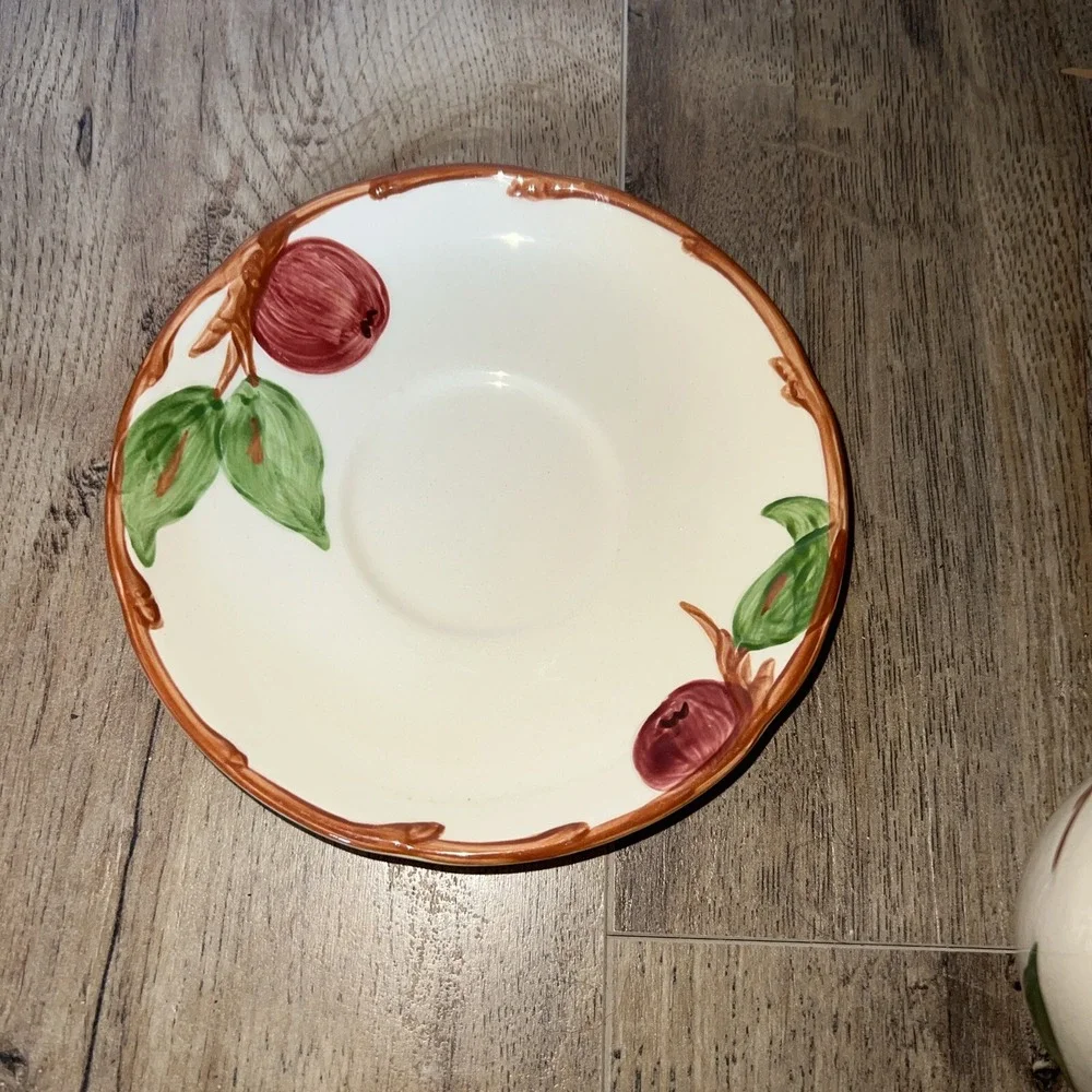 VINTAGE‎ FRANCISCAN APPLE BRANCH PATTERN CUP AND SAUCER